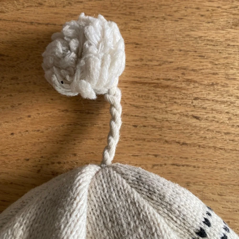 Nordic Snowflake‎ Toboggan Beanie Fleece Lined Child OS Preloved
